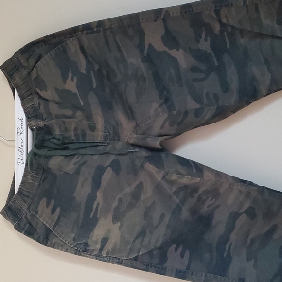 Free Planet Camouflage Jogger Sz S - Picture 2 of 10